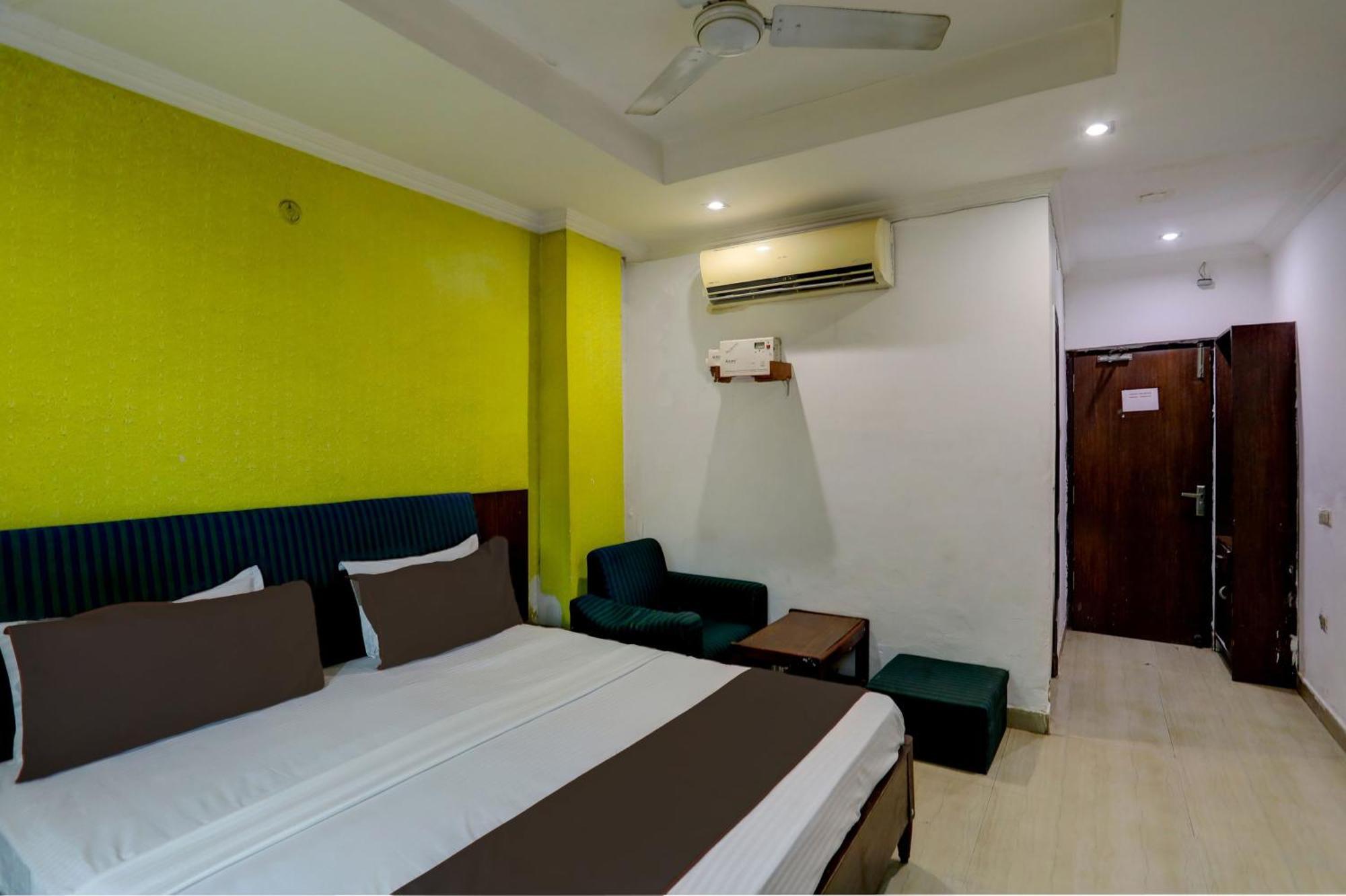 Hotel Monarch Inn Lucknow Extérieur photo