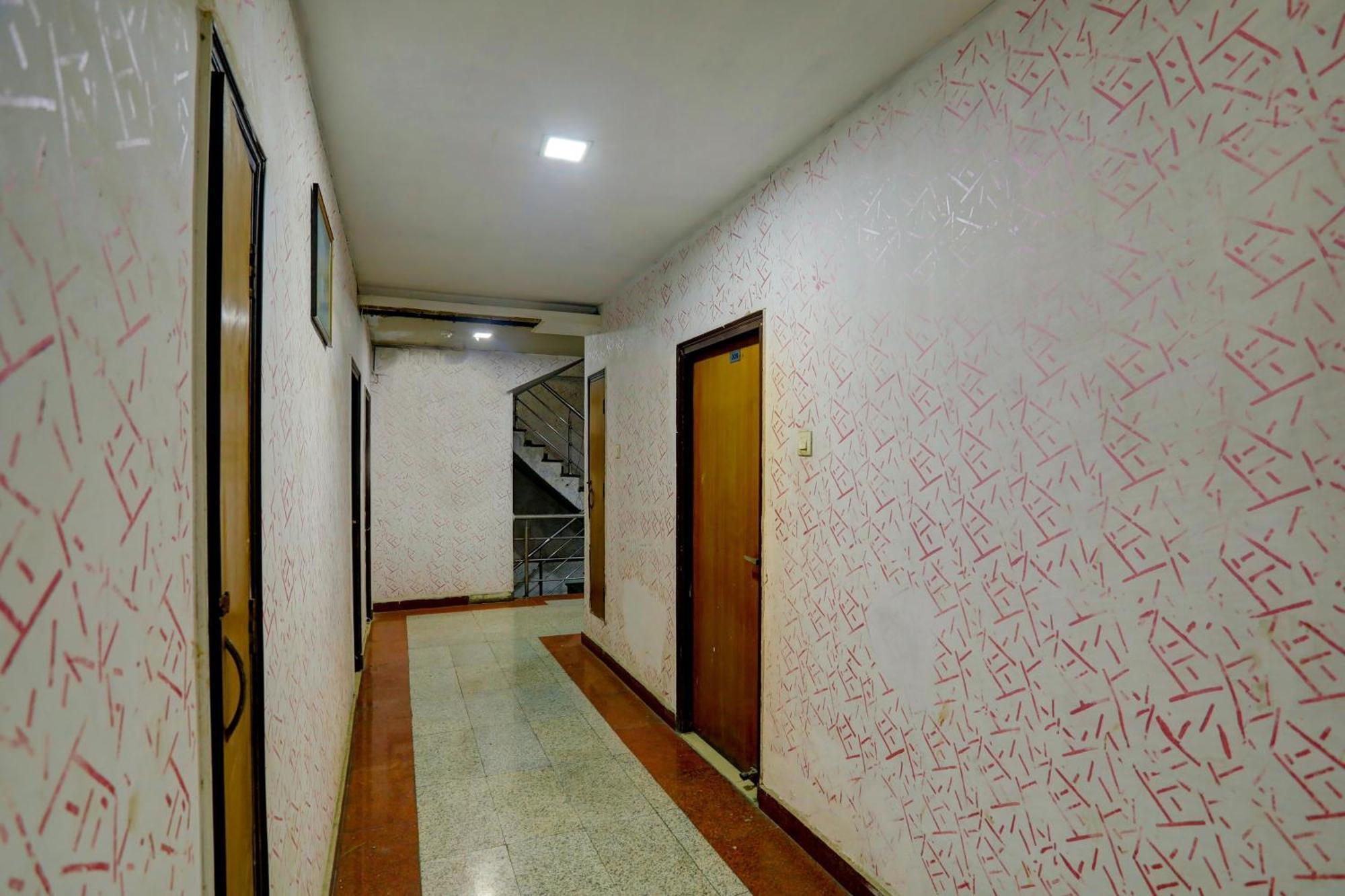 Hotel Monarch Inn Lucknow Extérieur photo