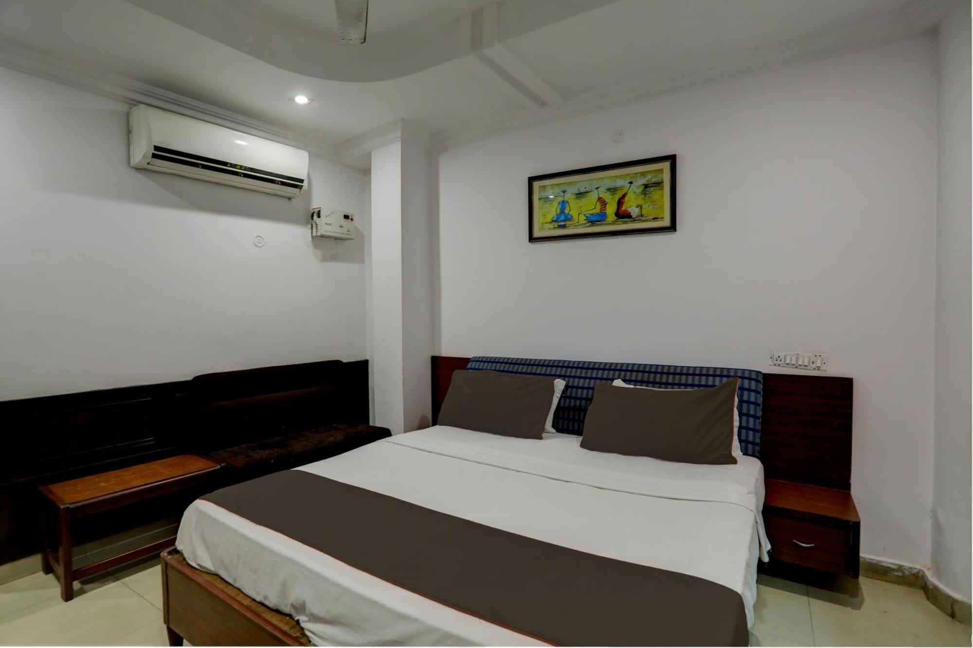Hotel Monarch Inn Lucknow Extérieur photo