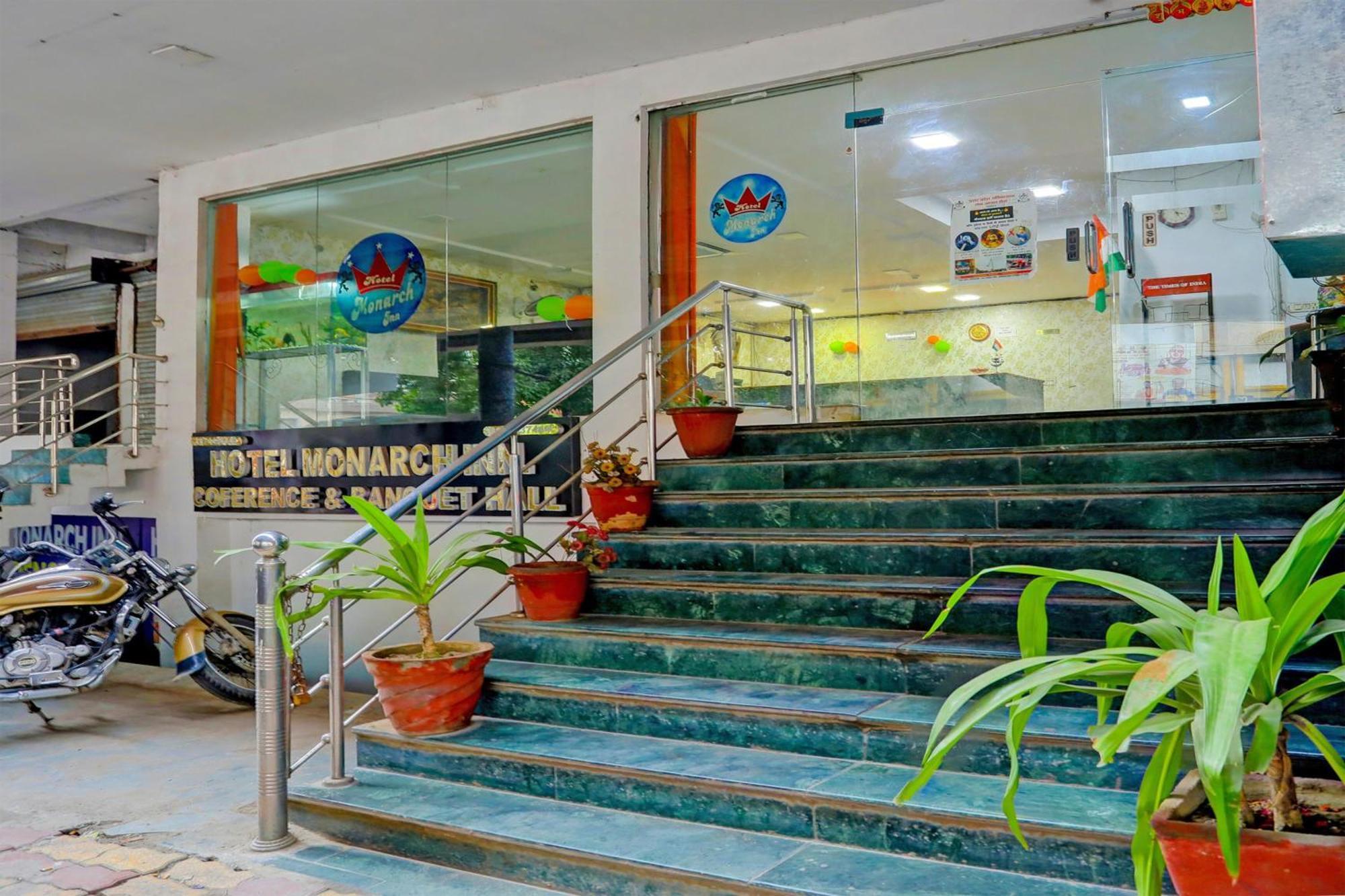 Hotel Monarch Inn Lucknow Extérieur photo