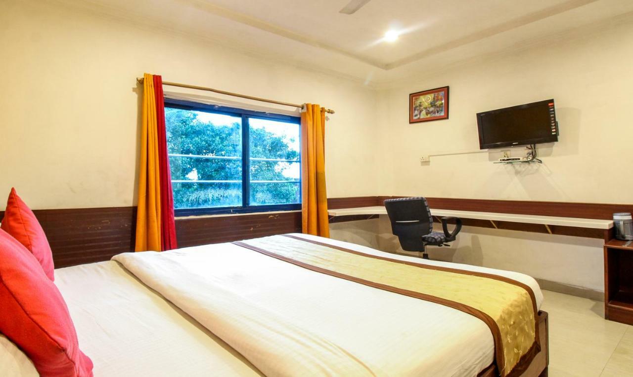 Hotel Monarch Inn Lucknow Extérieur photo